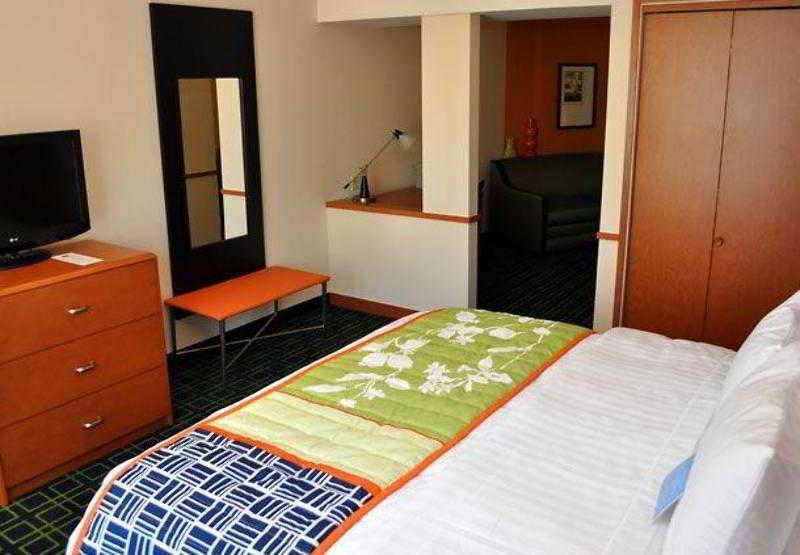 Fairfield Inn & Suites Seattle Bremerton Exteriér fotografie