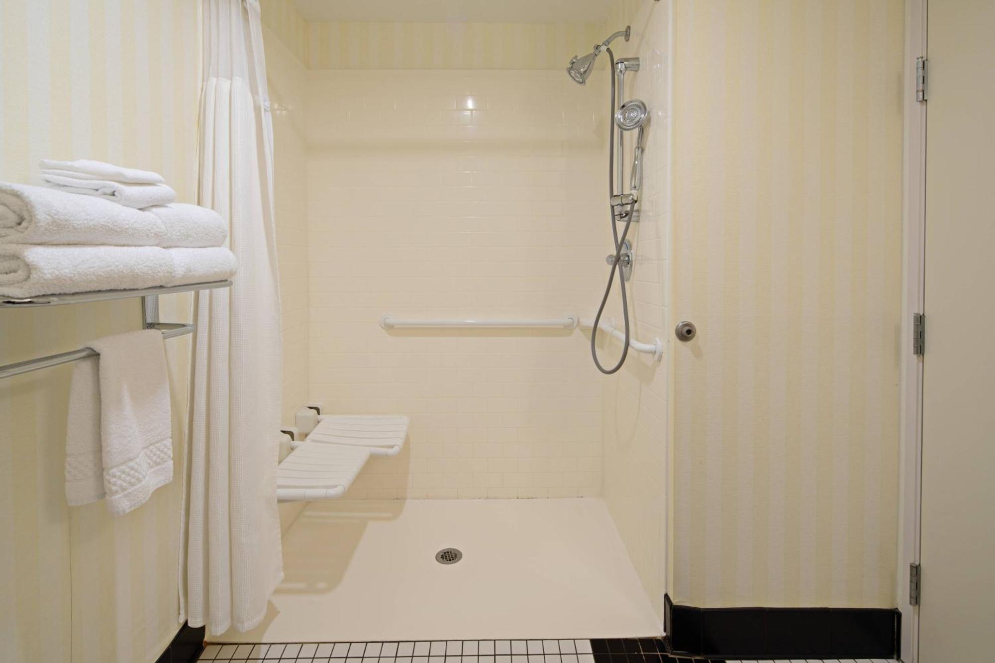 Fairfield Inn & Suites Seattle Bremerton Exteriér fotografie